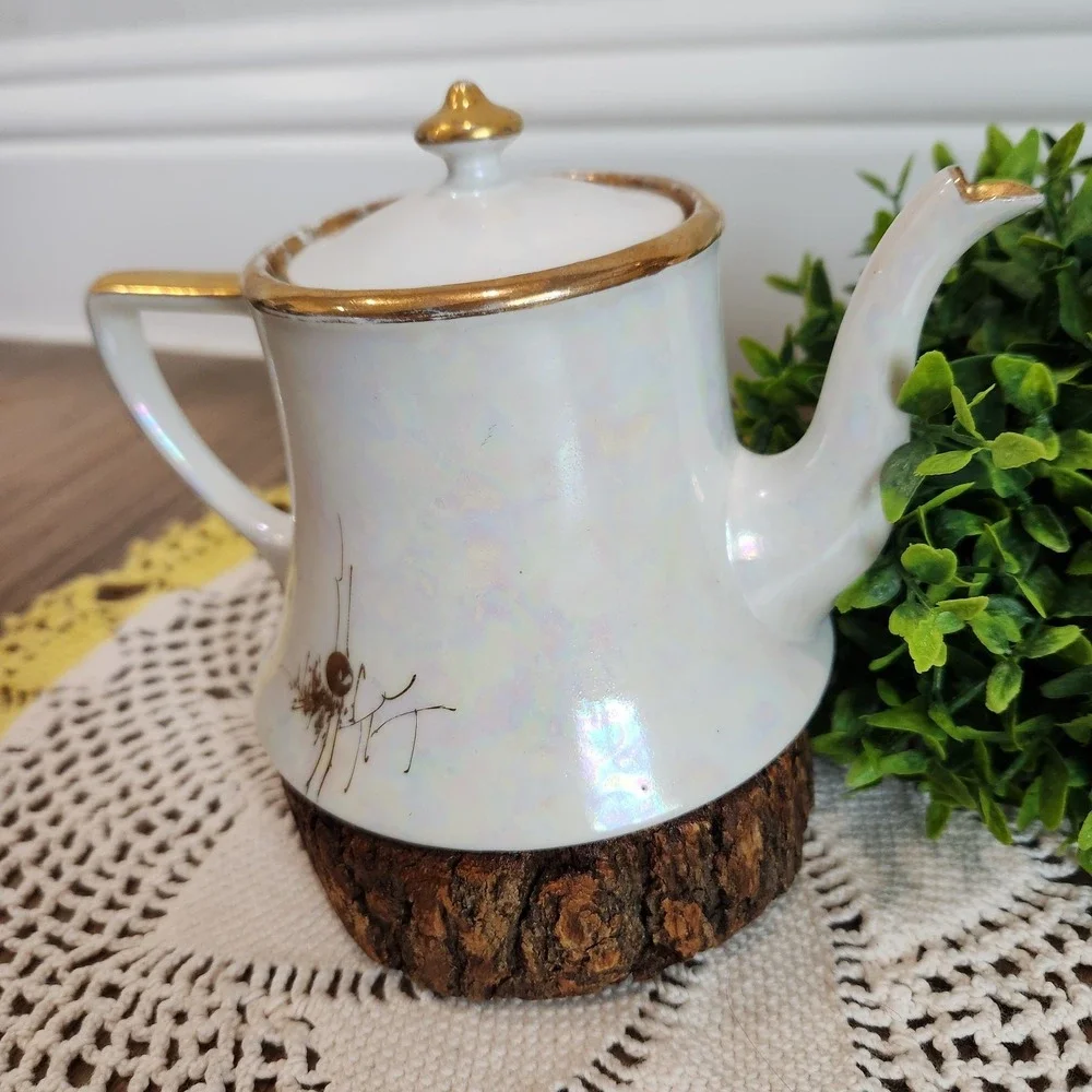 Limoges beautiful teapot